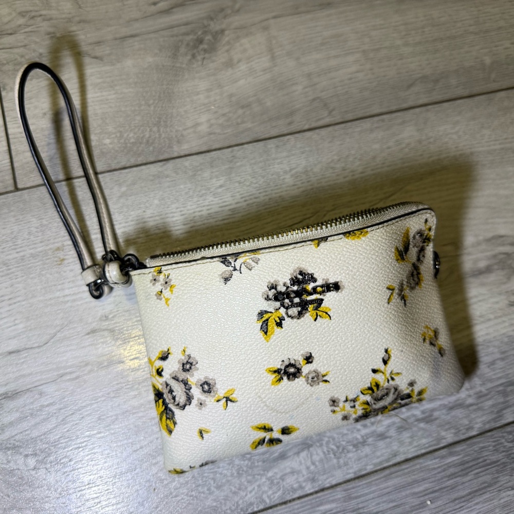 Floral Wristlet Clutch